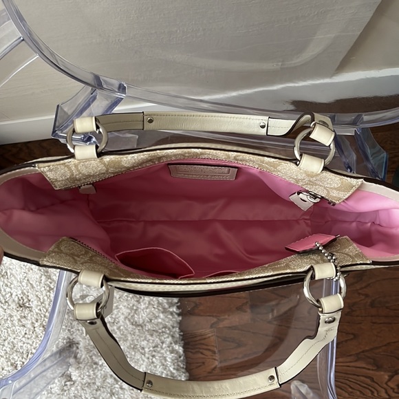 NEW Coach Monogram Canvas Tote - Picture 3 of 5